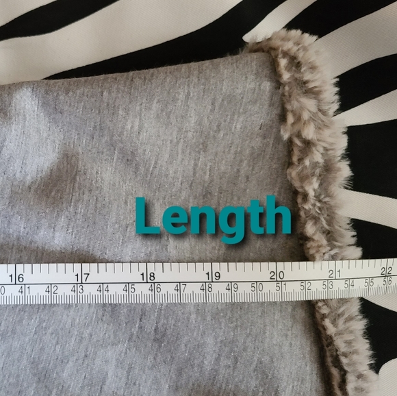 2/$35 Linea Domani warm vest / top - Picture 13 of 14